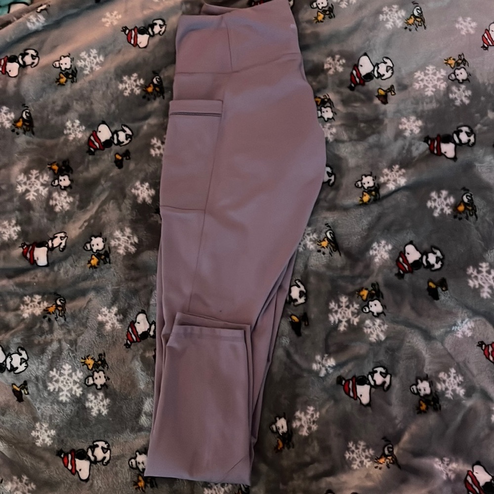Purple, athletic leggings